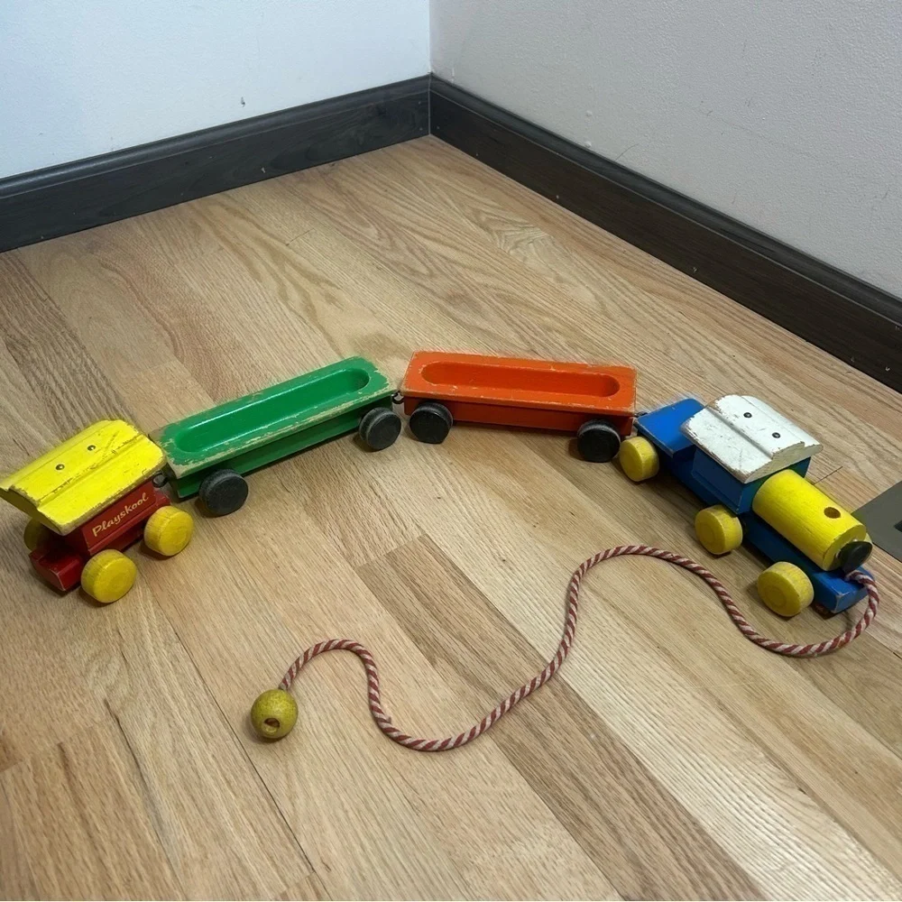 Vintage Playskool Wood Pull Train Caboose Engine 50s 60s Children Kids Toy